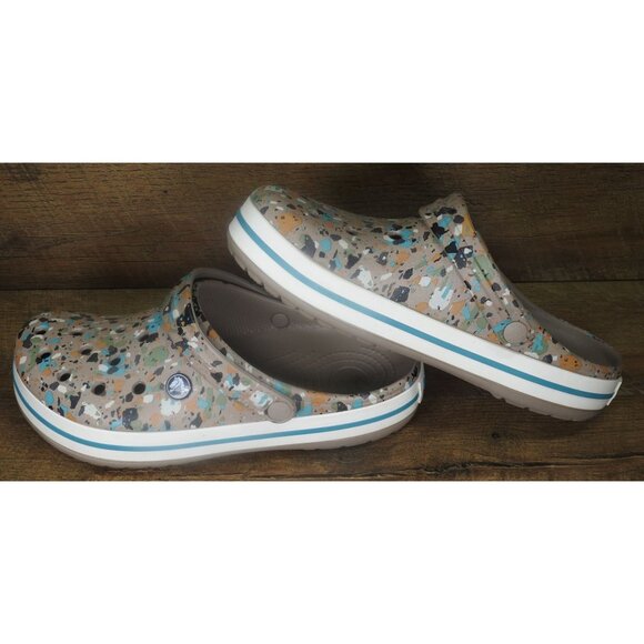 Crocs Tan Paint Splatter Slip On Clogs Sandals Men's 8 / Women's 10 - Picture 6 of 8